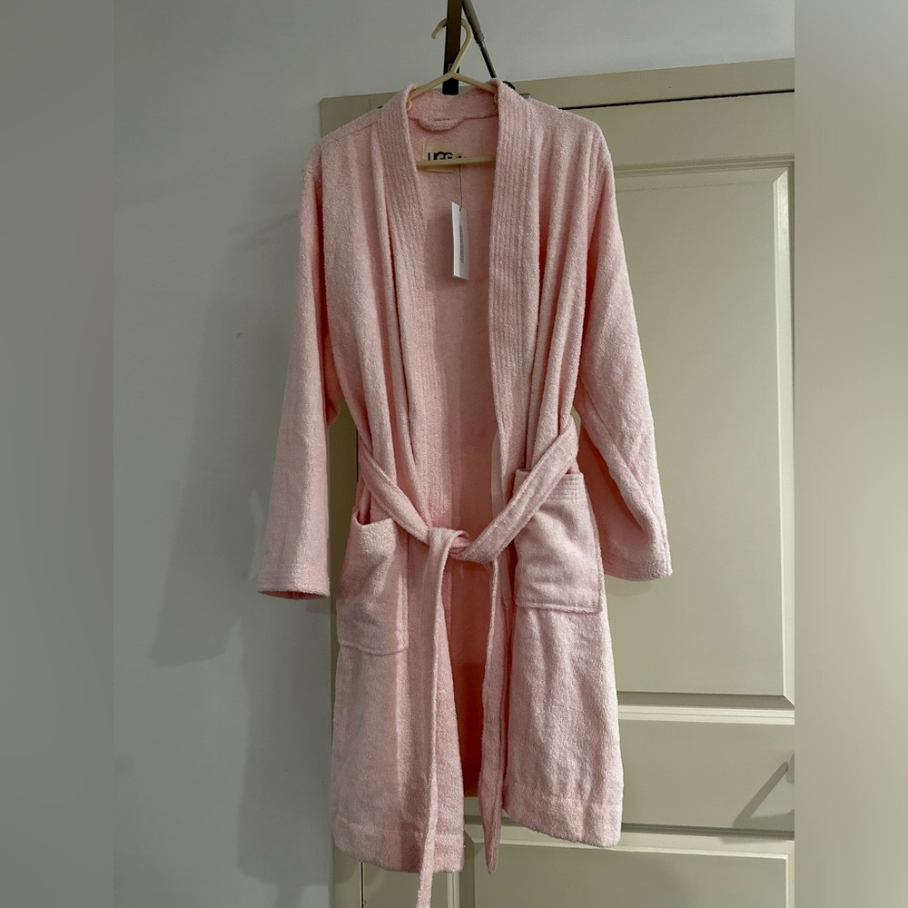 SOLD NWT Authentic UGG Lorie Terry Cozy Wrap Robe